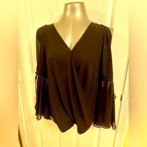 BCBG black top, drape, w/open shoulders